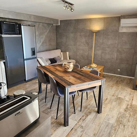 Appartement Rez De Jardin Dans Villa Vue Mer Cavalaire-sur-Mer Extérieur photo