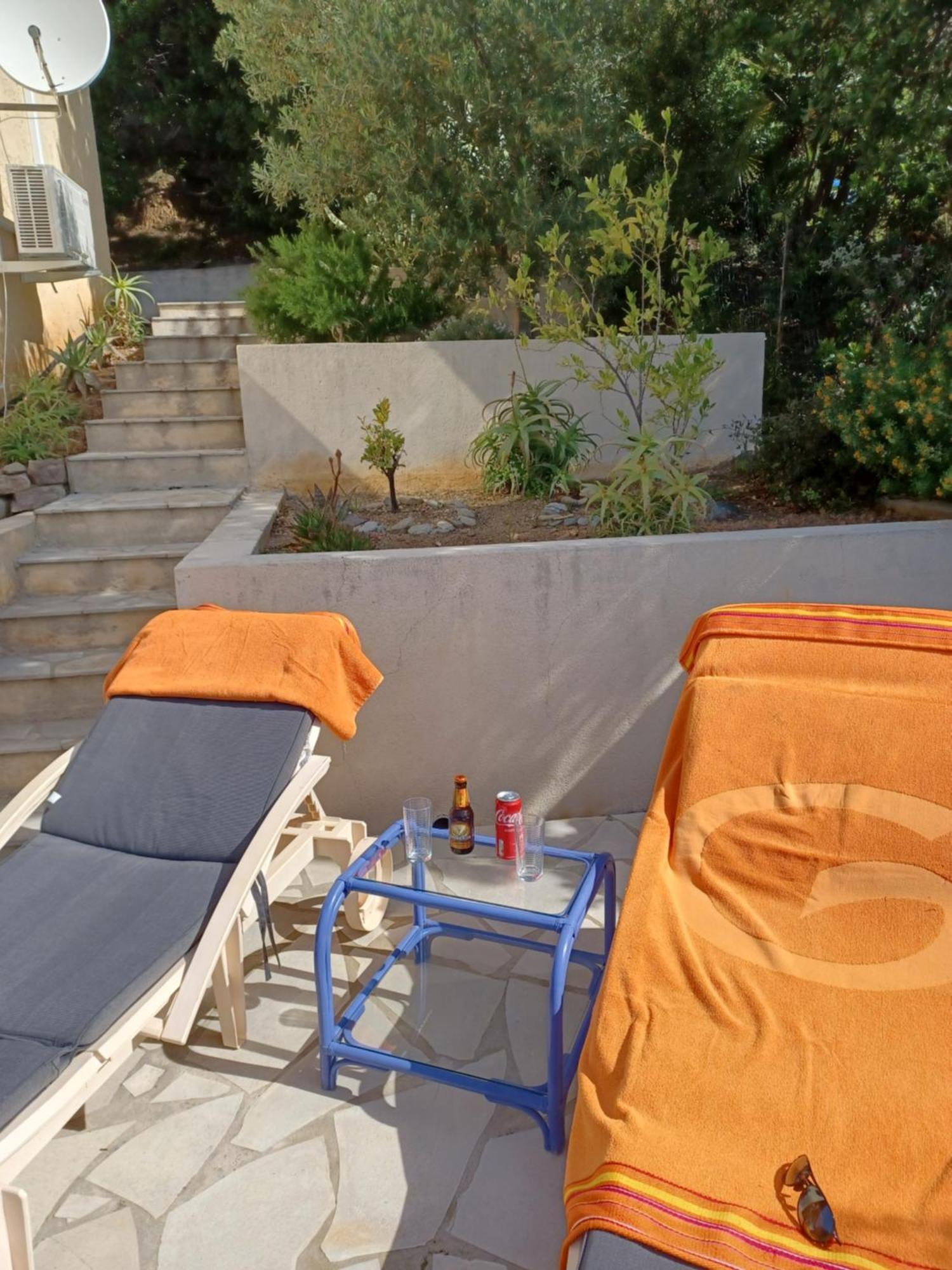 Appartement Rez De Jardin Dans Villa Vue Mer Cavalaire-sur-Mer Extérieur photo